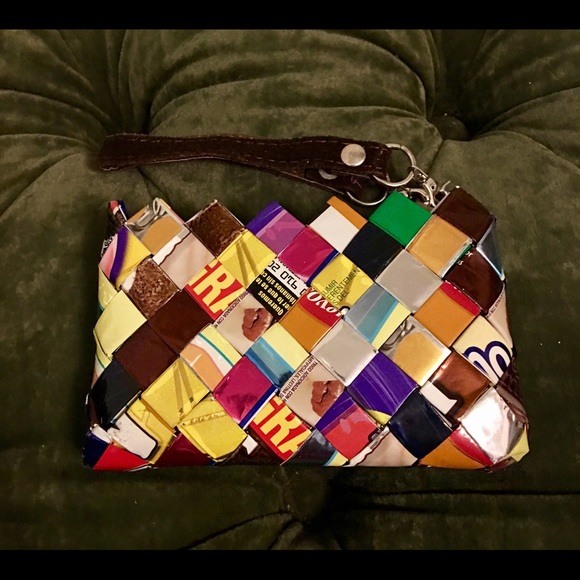 NAHUI OLLIN Small Wristlet Arm Candy - Picture 2 of 4